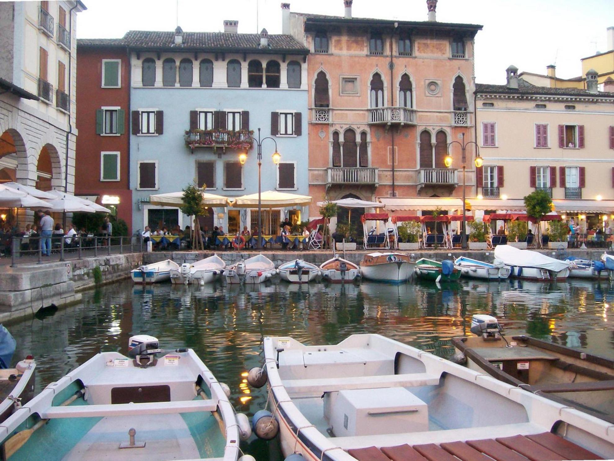 Stella House Villa Desenzano del Garda Eksteriør billede